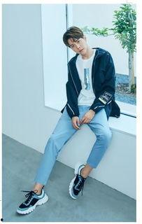 明星网红男装品牌,明星网红男装品牌的时尚传奇
