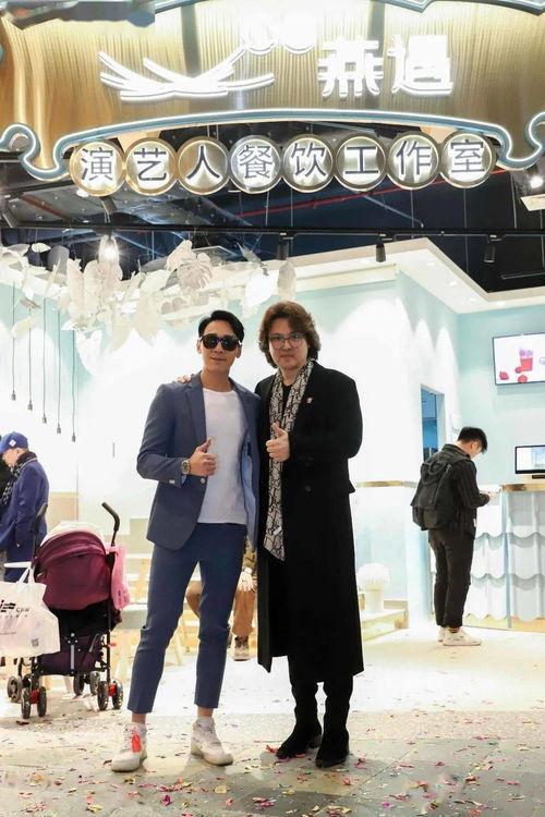 明星网红打卡草原,明星网红打卡，共赴自然盛宴