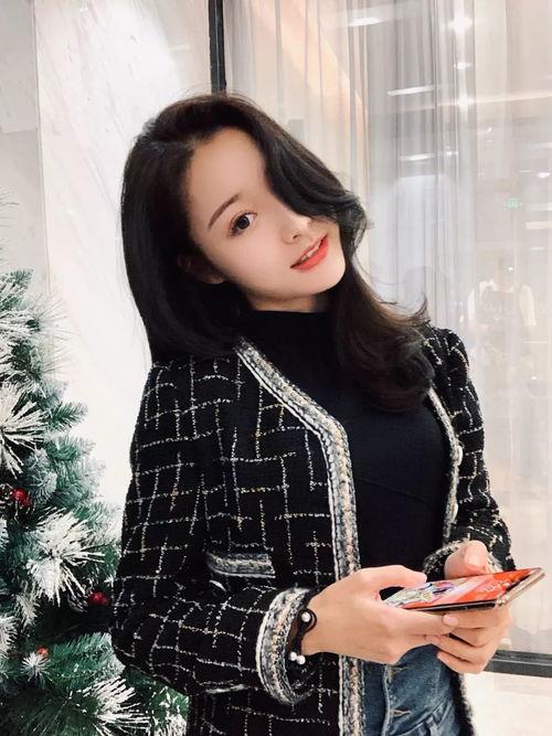 明星网红收割粉丝,揭秘吸粉背后的秘密