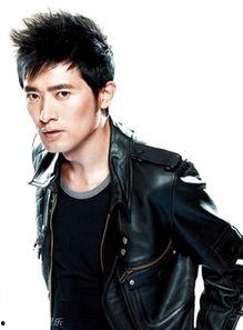 今日吃瓜男明星名单照片,揭秘吃瓜男明星名单背后的精彩瞬间