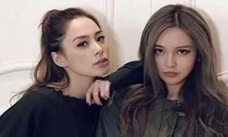 明星网红夫妻网红图片,甜蜜瞬间，镜头下的幸福生活
