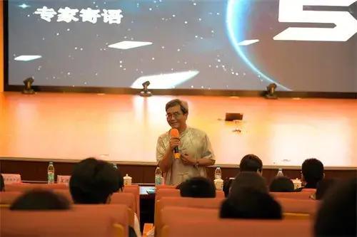 吃瓜反差大赛校园爆料明星爆料,吃瓜反差大赛，明星爆料背后的真实故事