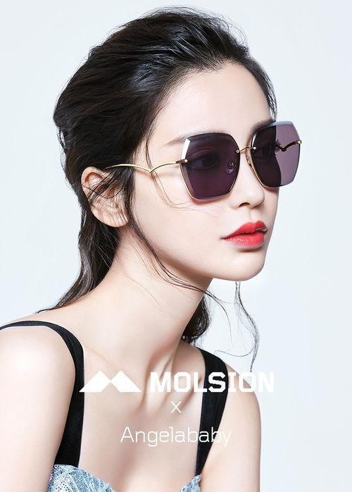 明星网红墨镜女,明星网红的时尚演绎