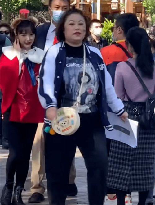 迪士尼偶遇明星网红,偶遇明星网红的甜蜜瞬间