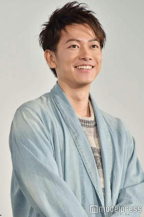 赤峰男明星网红,闪耀草原的璀璨星辉”