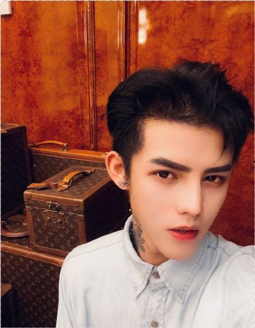 殷世航吃瓜协会吃瓜爆料,娱乐圈幕后真相大揭秘