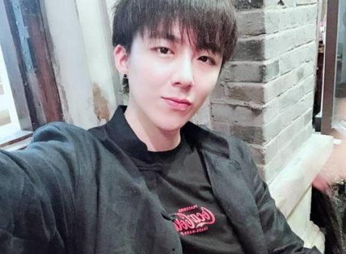 抖音吃瓜黑料爆料,揭秘网红背后的真相