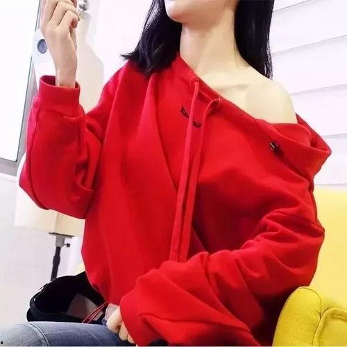 明星网红兔子帽,明星追捧的时尚潮流新宠