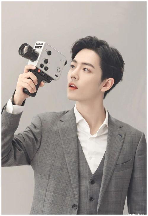 吃瓜爆料肖战恋情,肖战恋情大曝光，甜蜜瞬间引网友热议